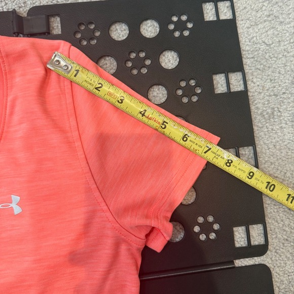 Under Armour HeatGear Womens Medium Coral Pink Short Sleeve Loose Fit T-Shirt - Picture 8 of 8